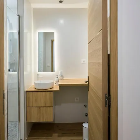 T2 Chic Et Contemporain Au Rdc - Proche De Lille Apartament *