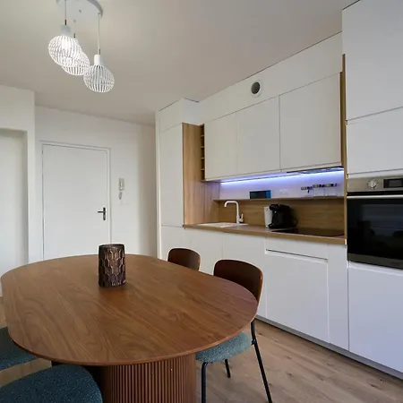 Appartement T2 Chic Et Contemporain Au Rdc - Proche De Lille *